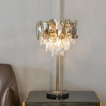 Blizgesio Šiuolaikinės kristalų stalo lempa miegamasis naujas naktiniai prabangių namų kambarį kūrybos apdailos lampara mesa noche naktį šviesos